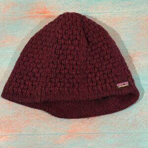 Patagonia Women's Merino Wool Honeycomb Knit Beanie Hat In Burgundy OS